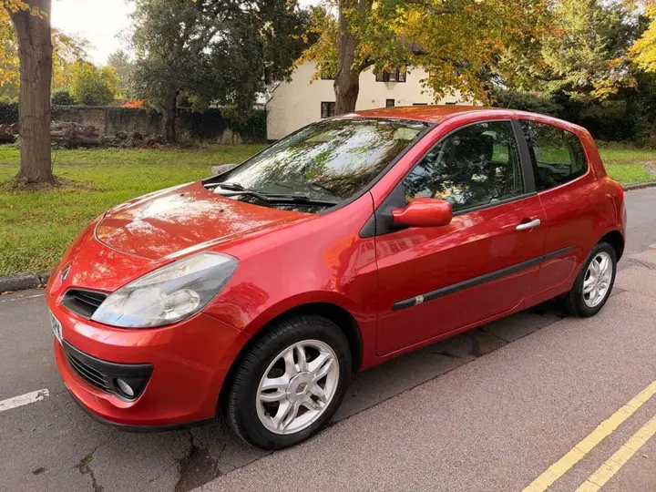 Renault Clio 2007 photo 5