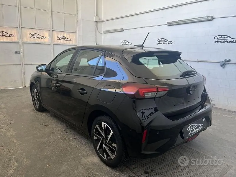 Opel Corsa 2023 photo 2
