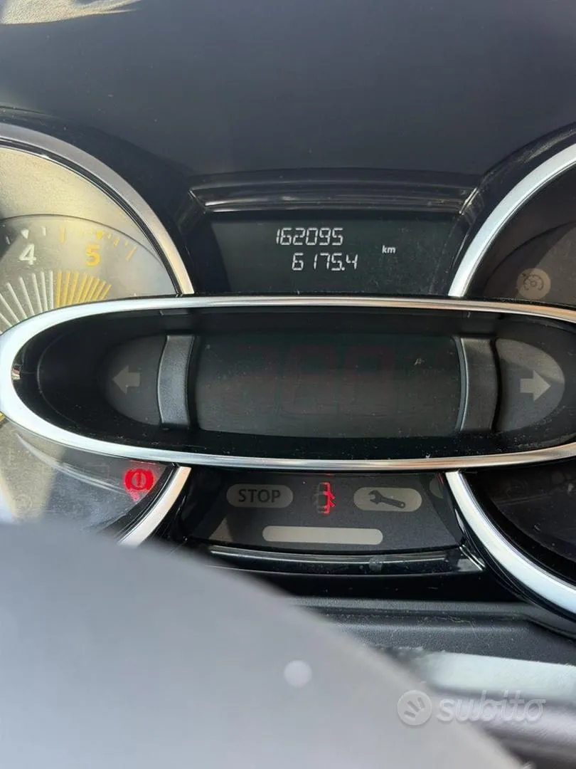 Renault Clio 2015 photo 5