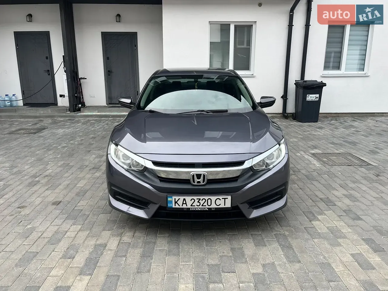 Honda Civic 2017 photo 2