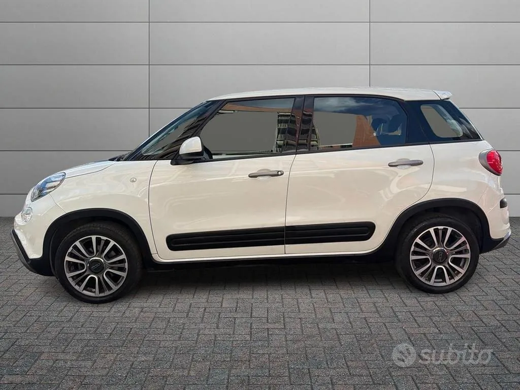 Fiat 500L 2021 photo 2