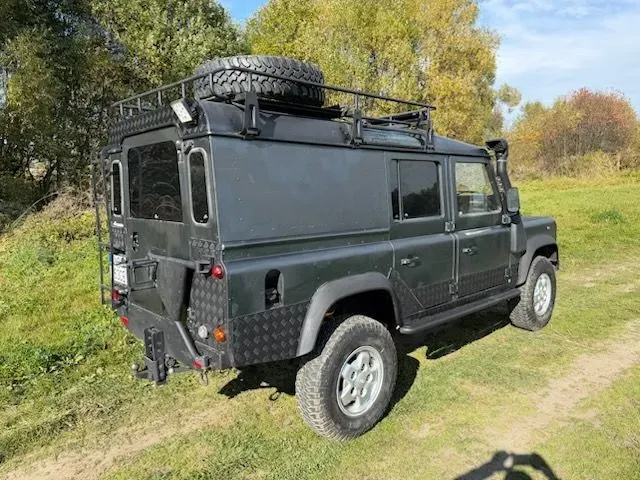 Land Rover Defender 1998 photo 4
