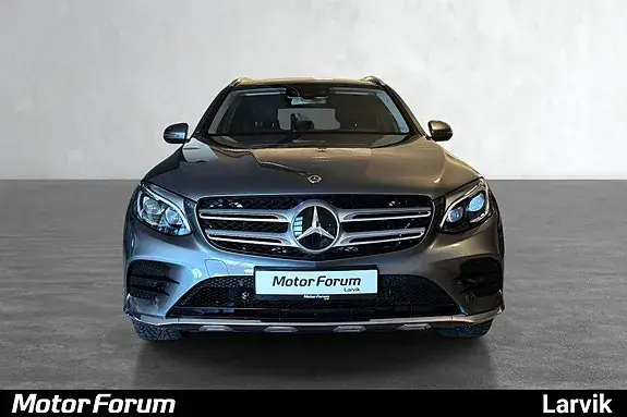 Mercedes-Benz Glc 350 E 2017 photo 2