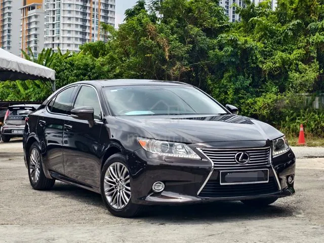 Lexus Es