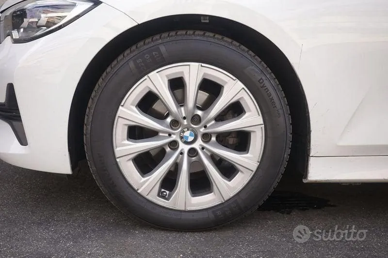 BMW 3 Series 2020 photo 5