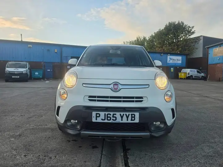 Fiat 500L 2015 photo 5