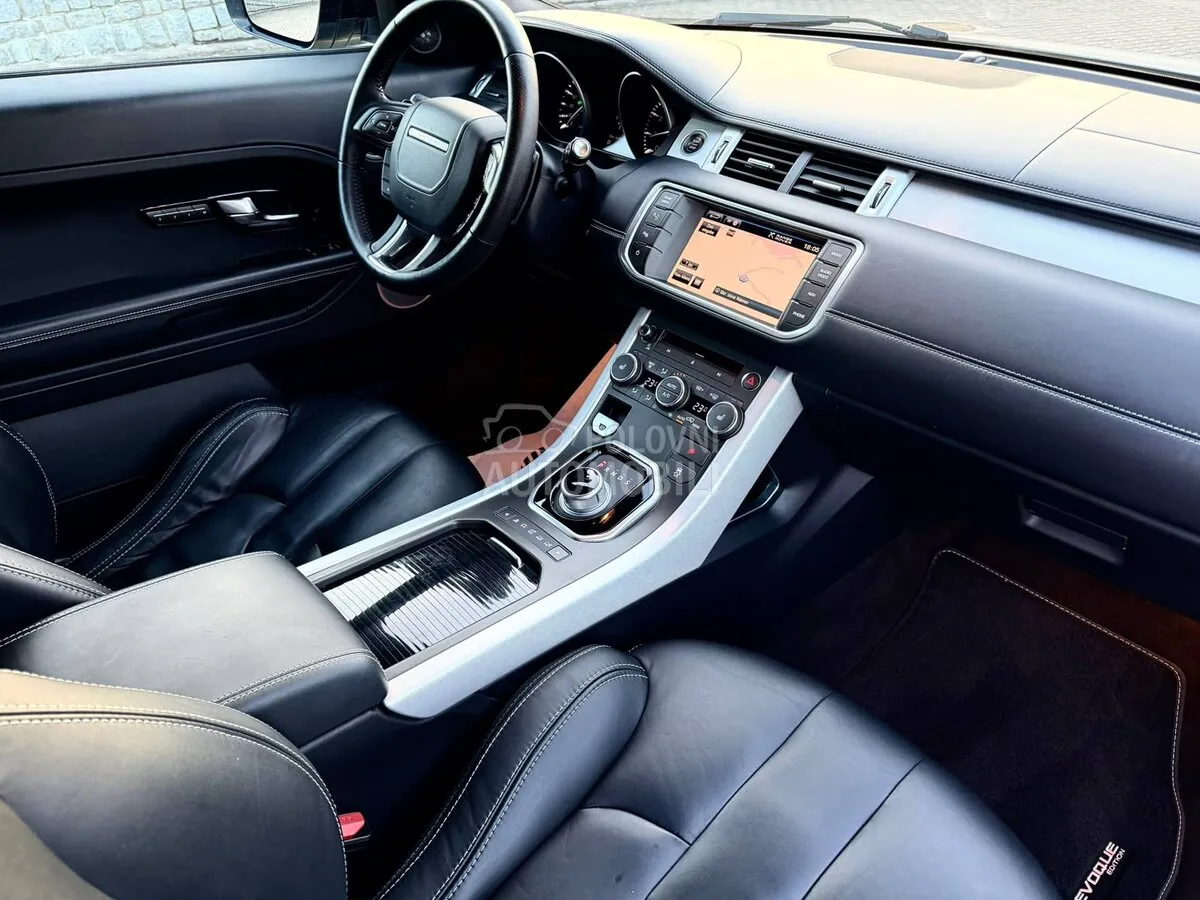 Land Rover Range Rover Evoque 2012 photo 2