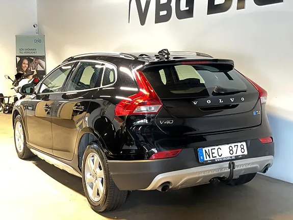Volvo V40 Cross Country 2013 photo 5