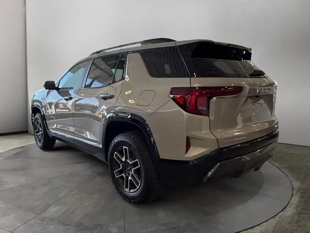 GMC Terrain 2027 photo 3