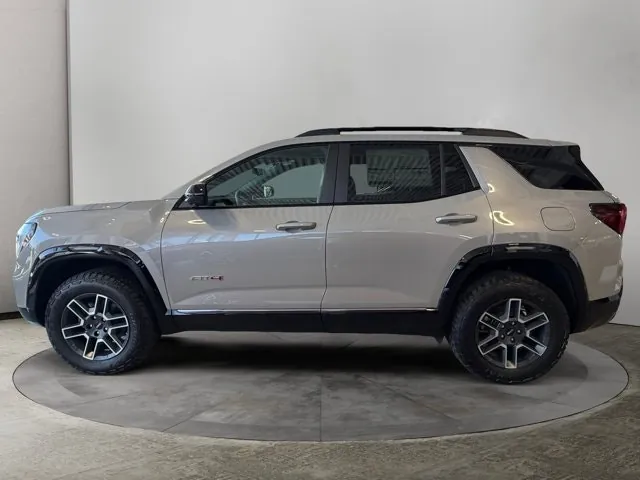 GMC Terrain 2027 photo 2