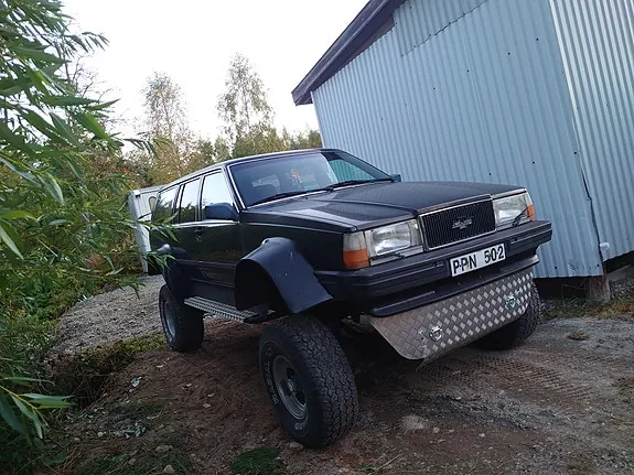 Chevrolet Suburban