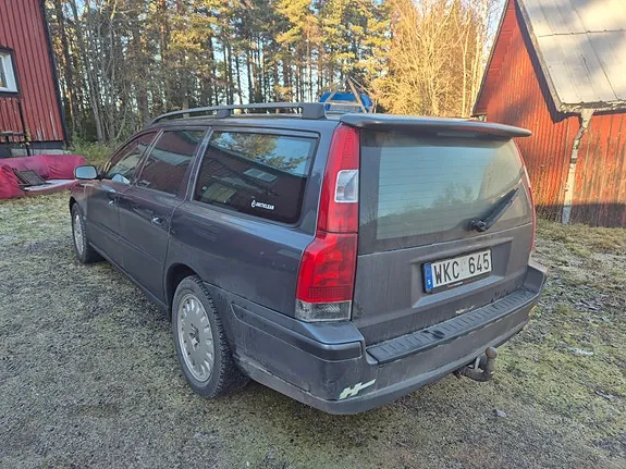 Volvo V70 2005 photo 3