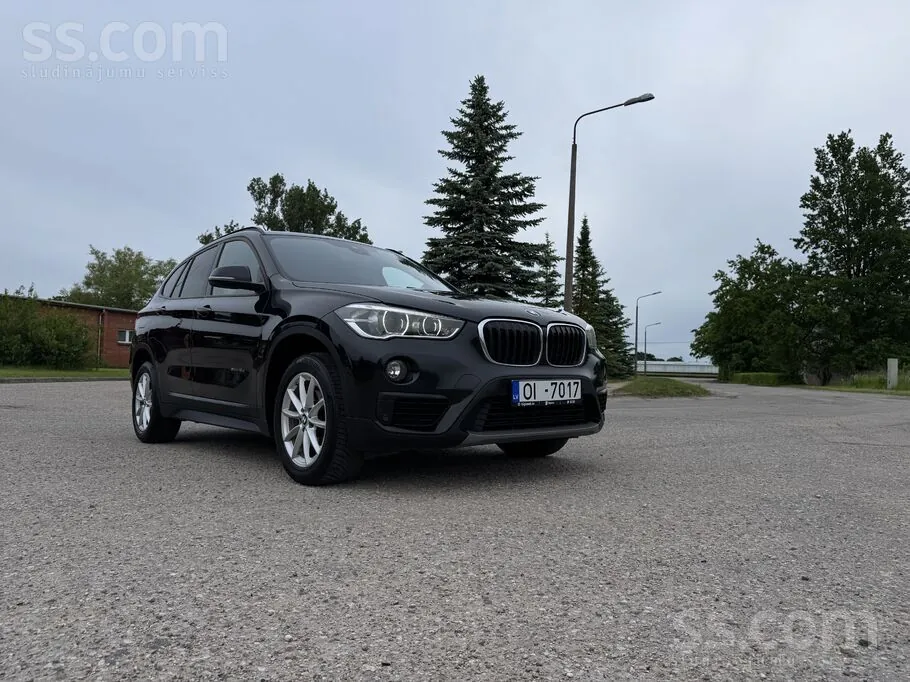 BMW X1