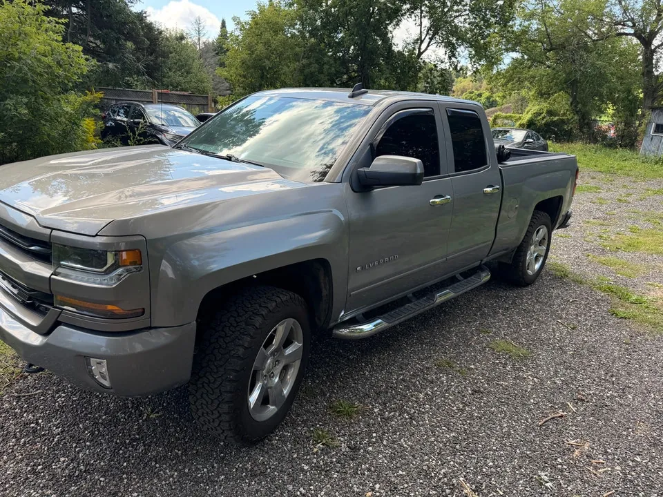 Chevrolet Silverado 1500 2017 photo 2