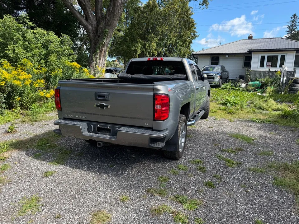 Chevrolet Silverado 1500 2017 photo 3