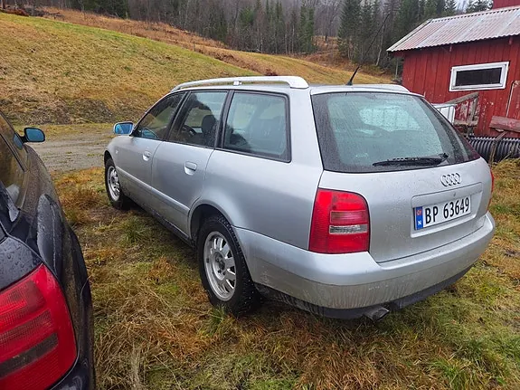 Audi A4 2001 photo 4