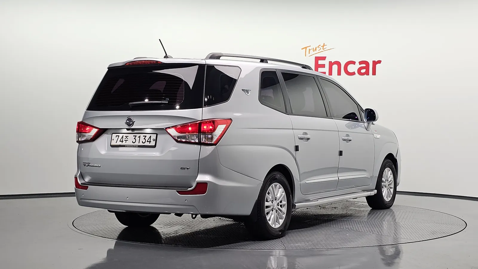 KG Mobility Korando Turismo