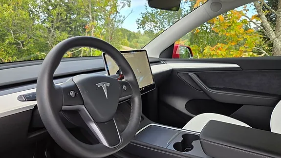 Tesla Model Y 2021 photo 4