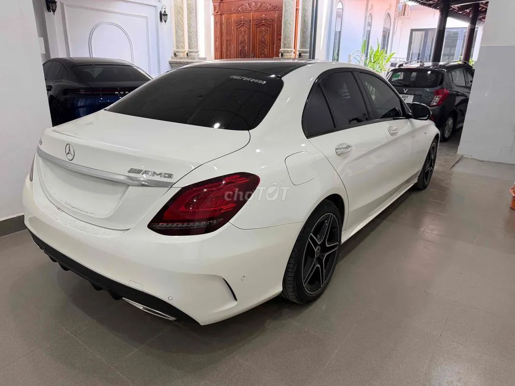Mercedes-Benz C-Class 2021 photo 3