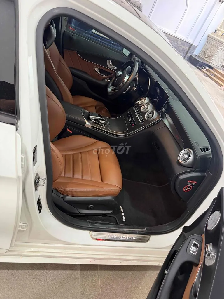 Mercedes-Benz C-Class 2021 photo 4