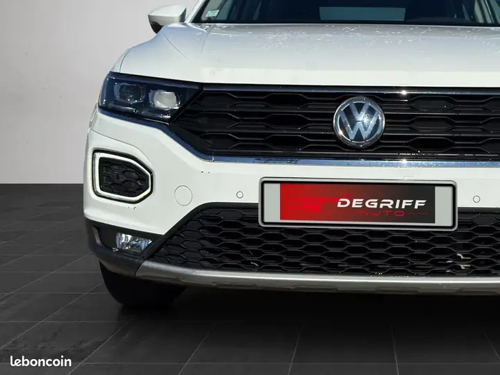 Volkswagen T-Roc 2018 photo 3