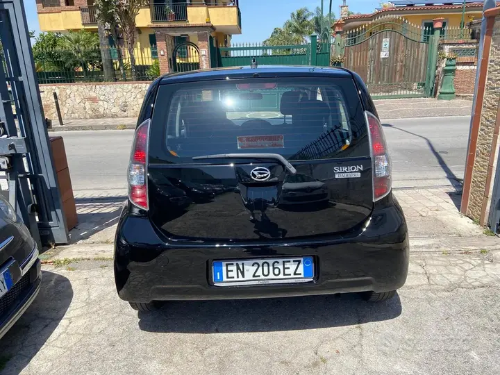 Daihatsu Sirion 2012 photo 5