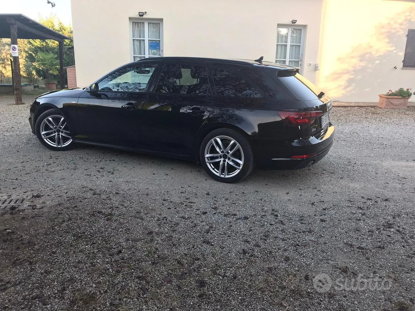 Audi A4 2017 photo 3