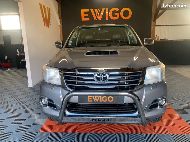Toyota Hilux 2015 photo 5