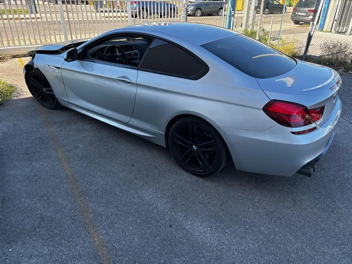 BMW 6 Series 2013 photo 2