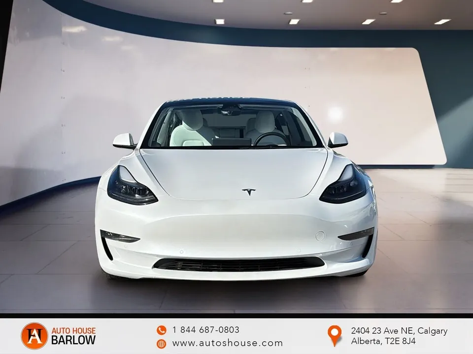 Tesla Model 3 2022 photo 2