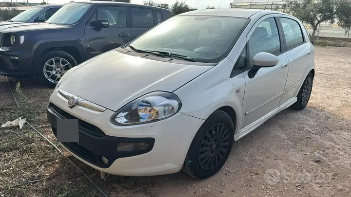 Fiat Punto Evo 2025 photo 3