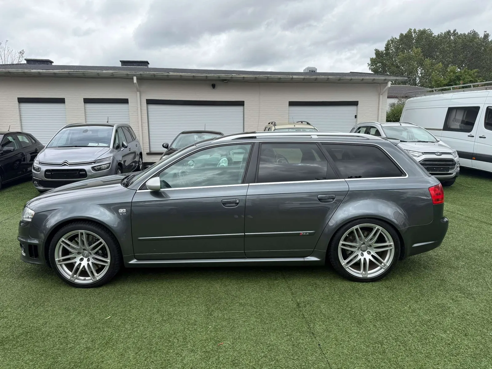 Audi Rs4 2006 photo 4