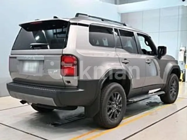 Toyota Land Cruiser Prado 2026 photo 3