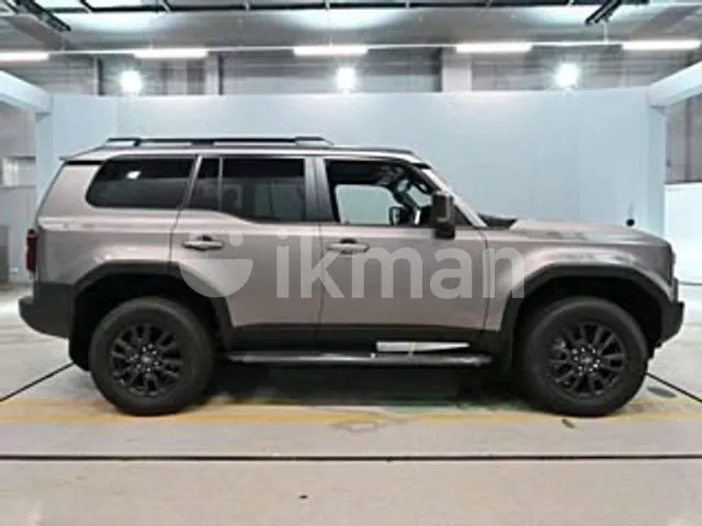 Toyota Land Cruiser Prado 2026 photo 2