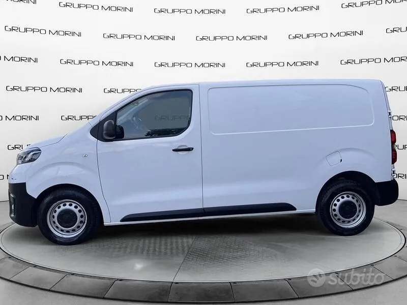 Toyota Proace 2022 photo 2