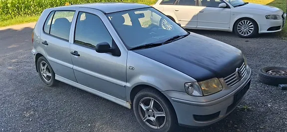 Volkswagen Polo 2000 photo 2