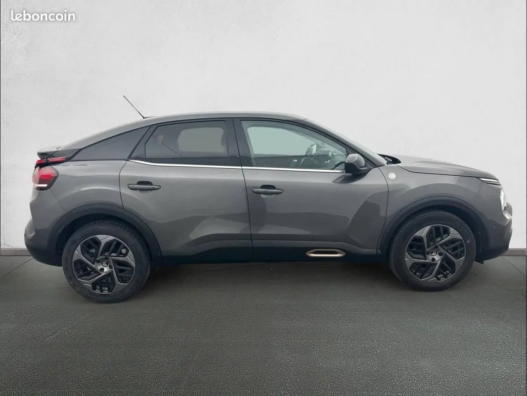 Citroen C4 2022 photo 4