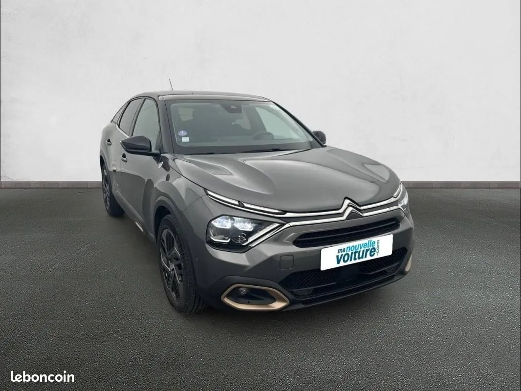 Citroen C4 2022 photo 3