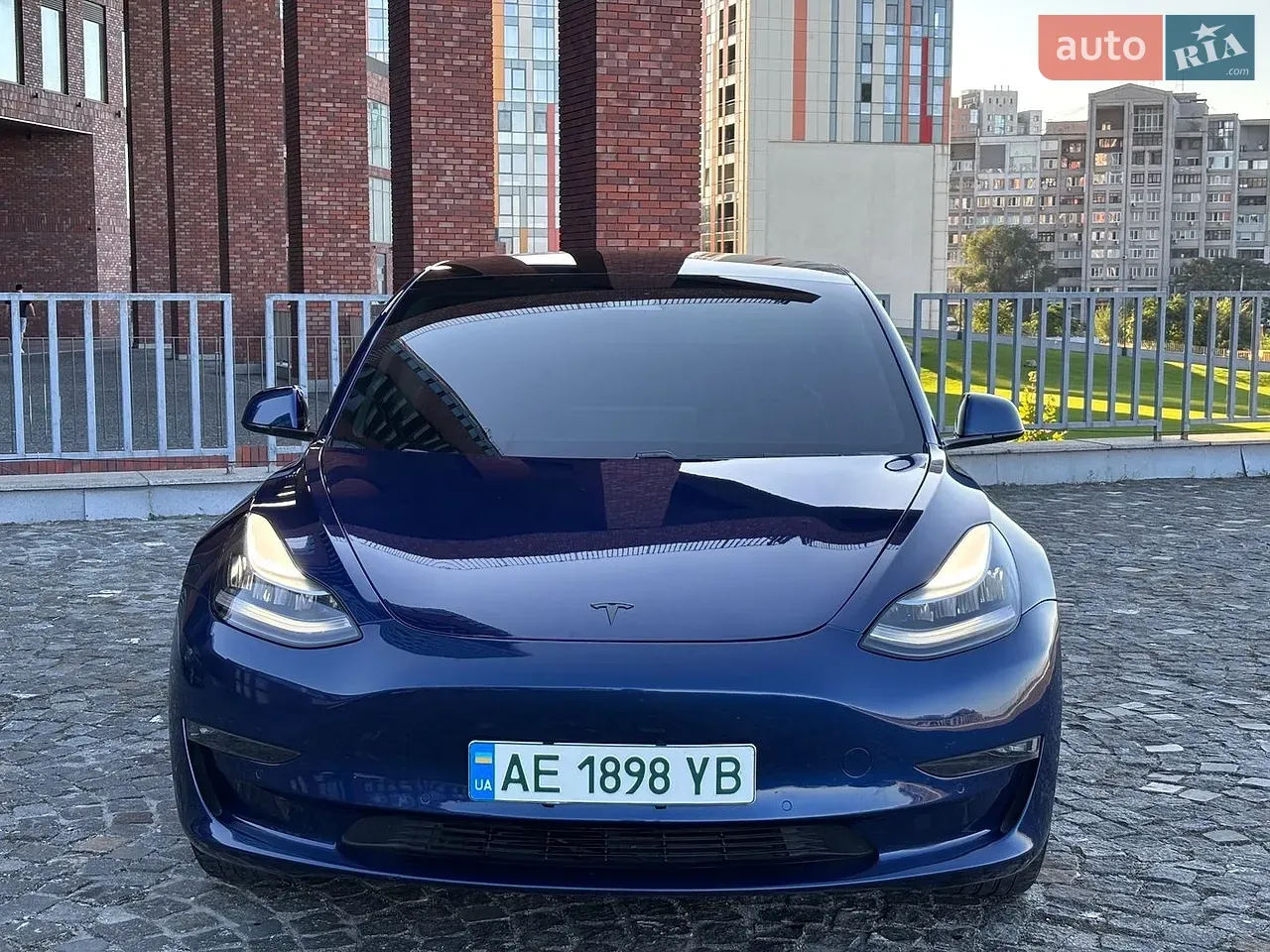 Tesla Model 3 2019 photo 3