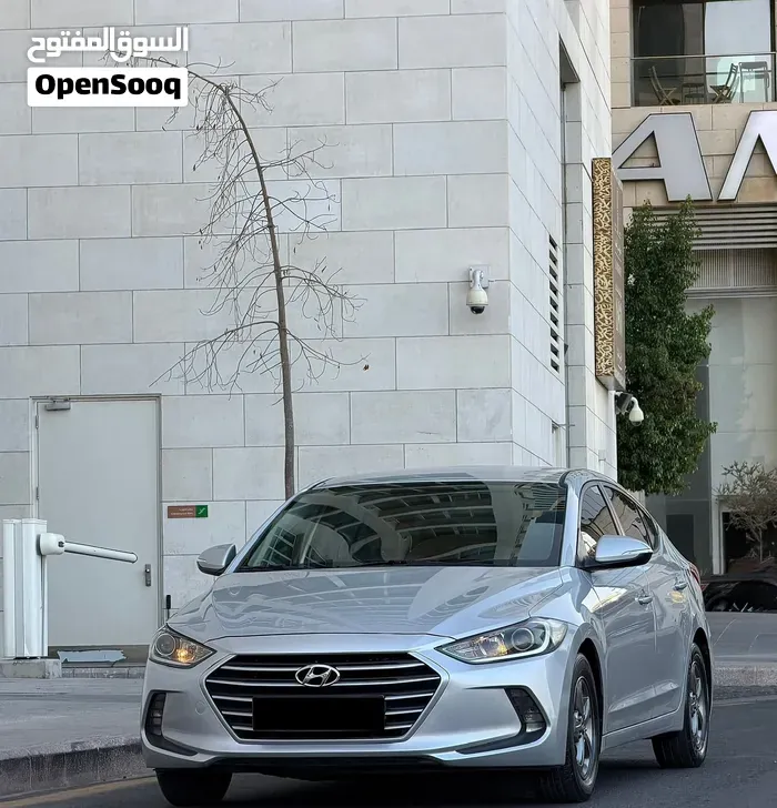 Hyundai Avante 2017 photo 3