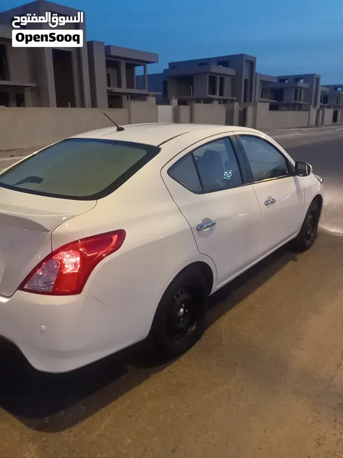 Nissan Sunny 2025 photo 4