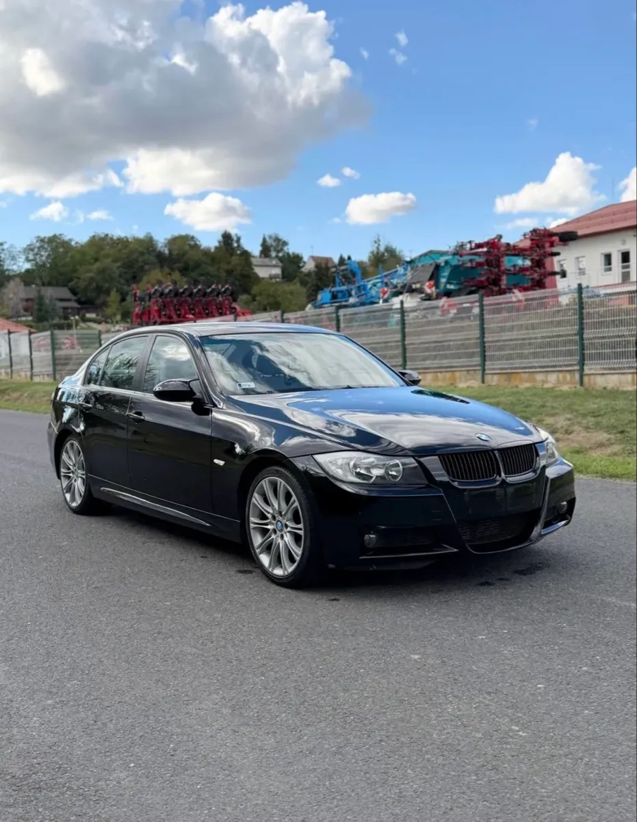 BMW 3 Series 2006 photo 2