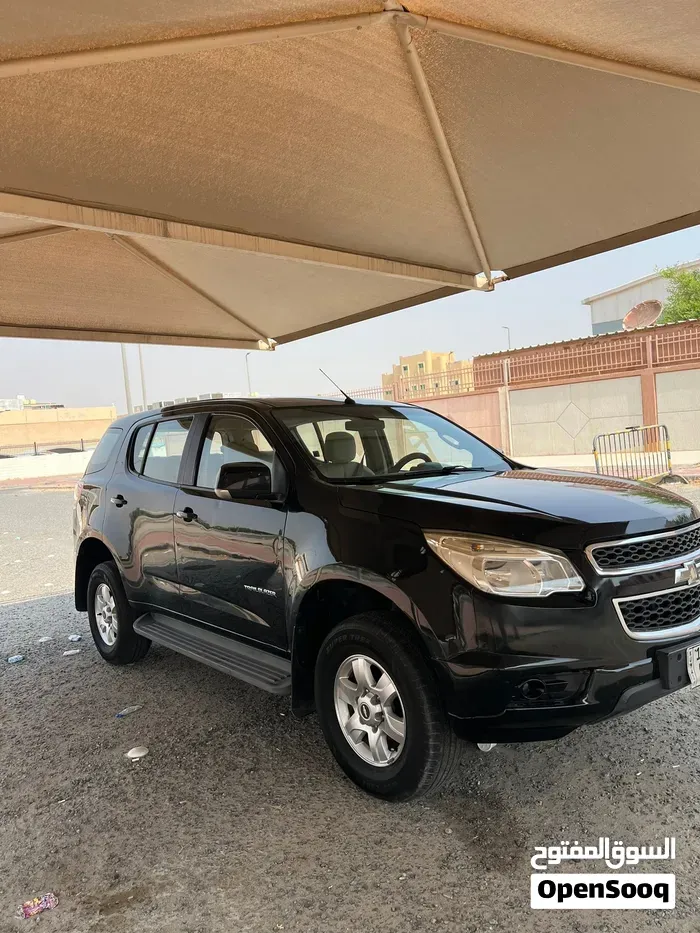 Chevrolet Trailblazer 2014 photo 3