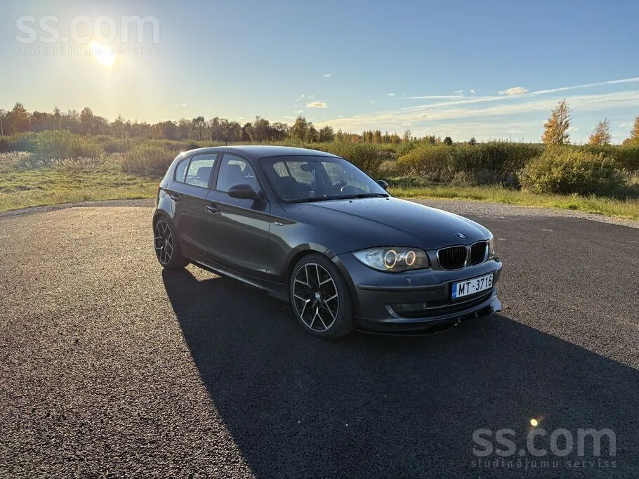 BMW 118D 2007 photo 2