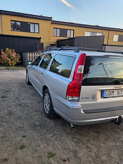 Volvo V70 2008 photo 3