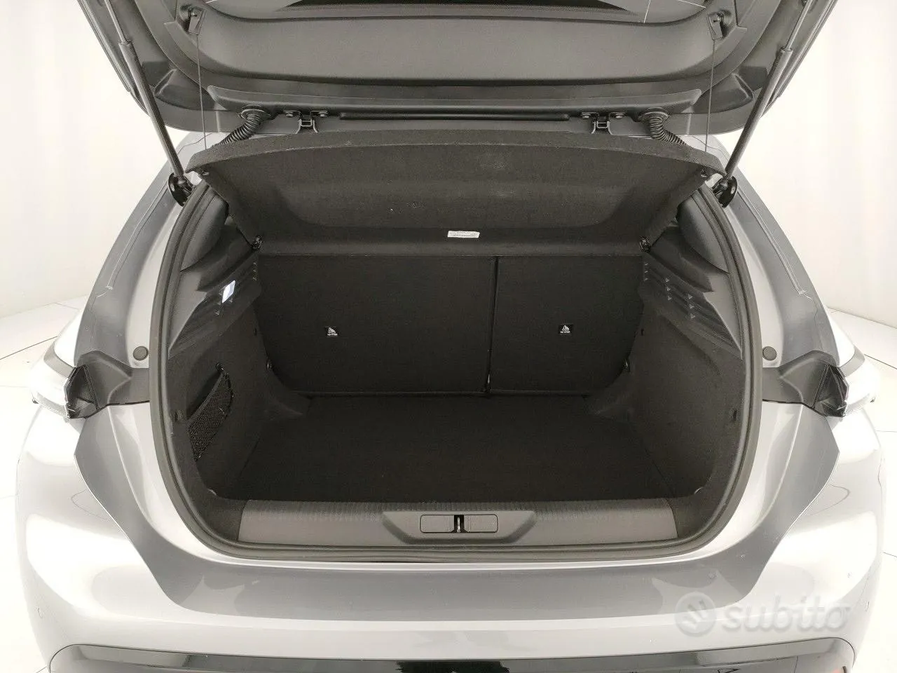 Peugeot 308 2025 photo 4