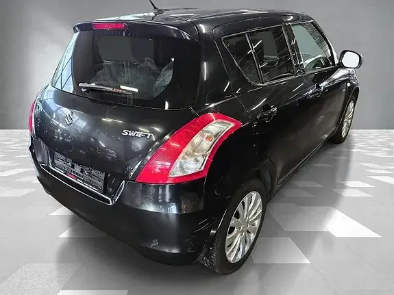 Suzuki Swift 2013 photo 5