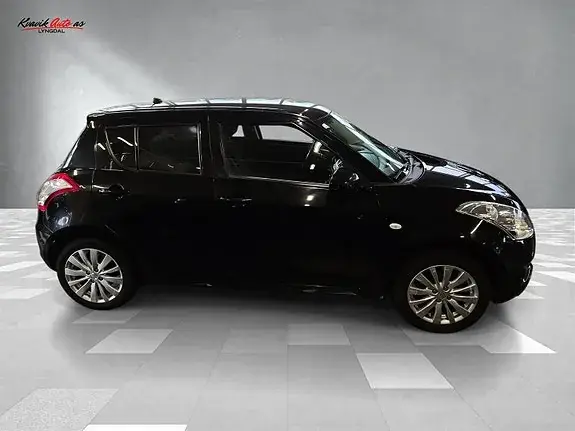 Suzuki Swift 2013 photo 4