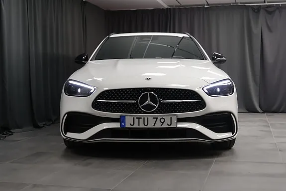 Mercedes-Benz C220 D 2026 photo 3