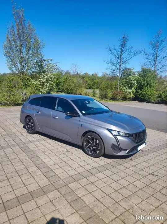 Peugeot 308 2022 photo 3